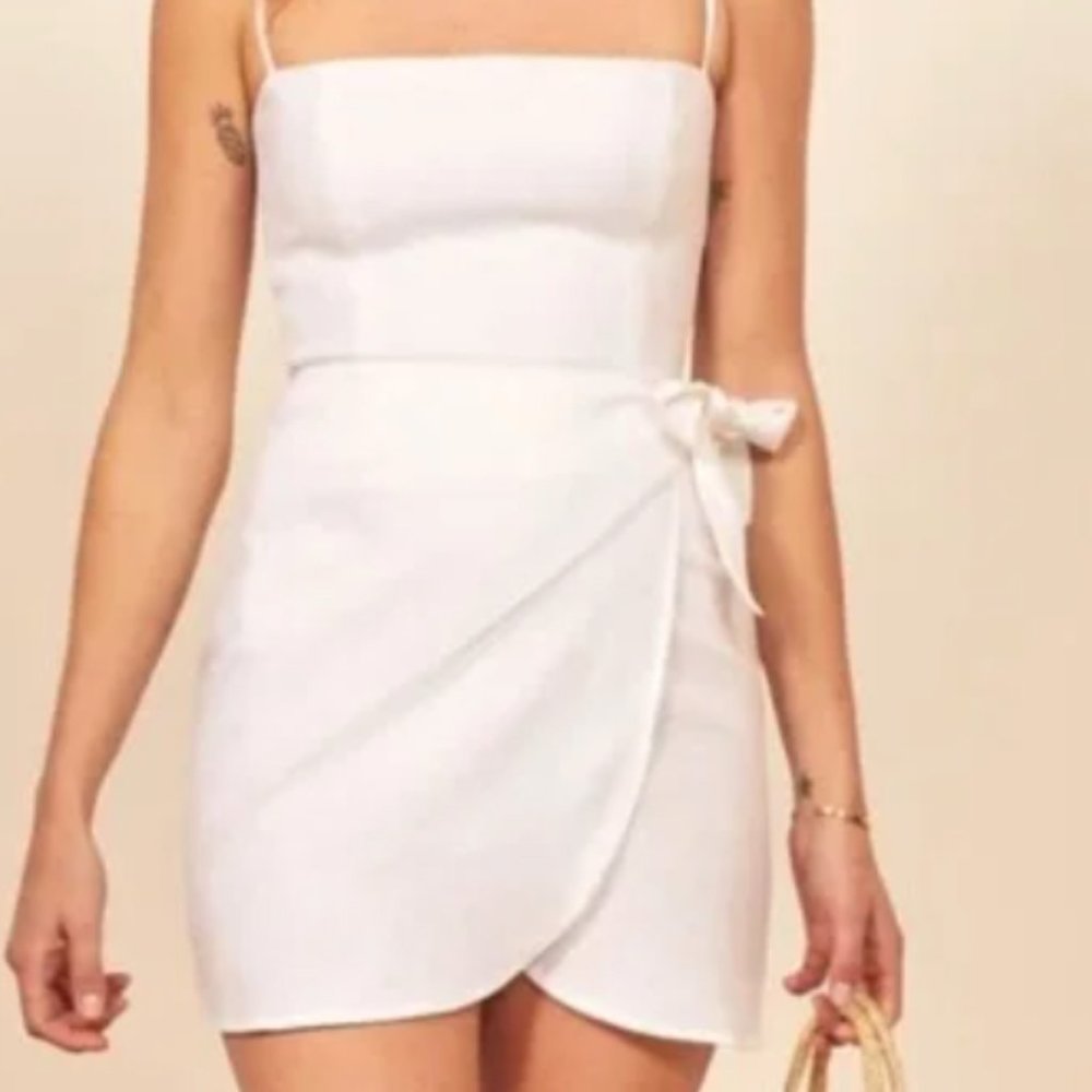 Reformation Marseilles Dress Size 8, White Linen Wrap Mini Dress